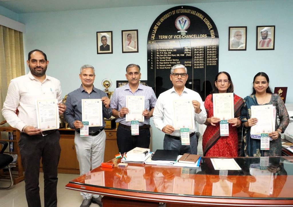 LUVAS scientists get Government of India copyright for auxiliary register for successful conception in animals
